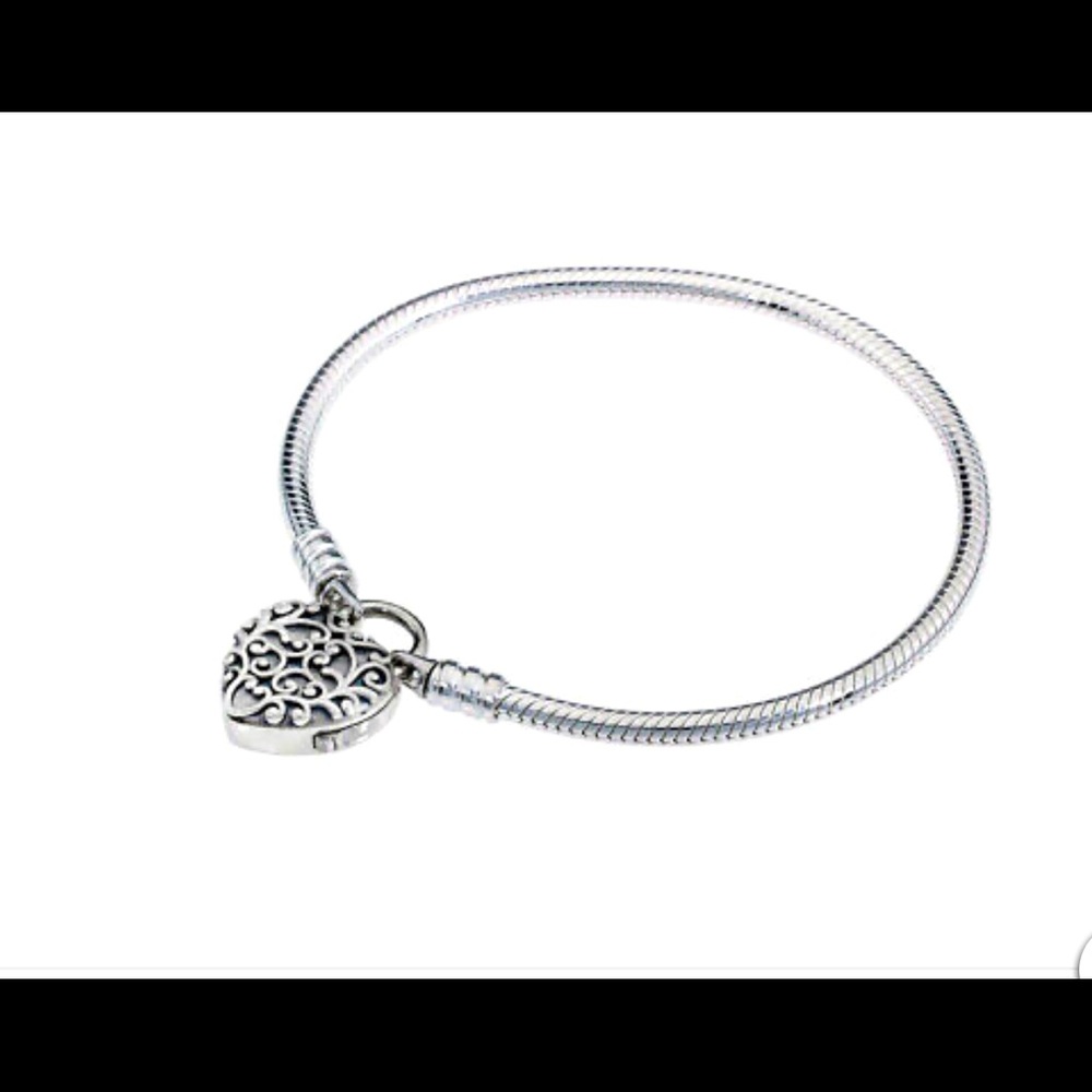 New‼️ Pandora sterling silver bracelet